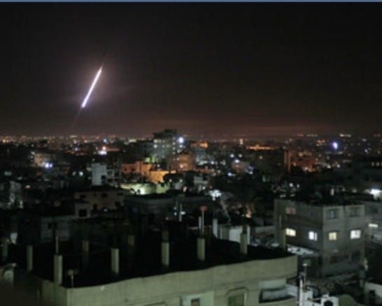 Sirens Wail As Rockets Hit Tel Aviv