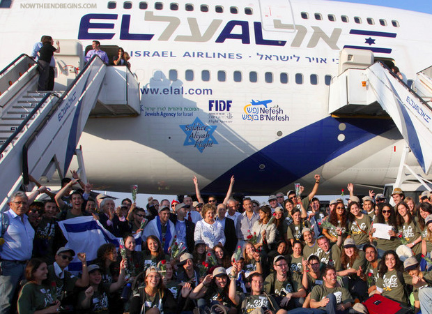 jews-makiing-aliyah-returning-to-israel-jerusalem-in-record-numbers-prophecy