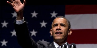Obama Flooding Border With Hundreds Of Thousands Of Illegal Aliens To Crash System Obama Flooding Border With Hundreds Of Thousands Of Illegal Aliens To Crash System