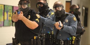 Florida Students Terrified As Police Hold Unannounced Active Shooter Drill In Elementary School (VIDEO) Florida Students Terrified As Police Hold Unannounced Active Shooter Drill In Elementary School (VIDEO)