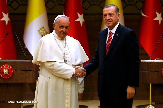 pope-francis-in-turkey-calls-for-an-end-of-all-forms-of-fundamentalism-one-world-religion-666-false-prophet