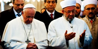 Pope Francis Prays In Istanbul Mosque In New Chrislam Outreach Pope Francis Prays In Istanbul Mosque In New Chrislam Outreach
