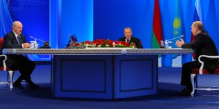 Russia Signs Historic Eurasian Economic Union Pact With Belarus And Kazakhstan Russia Signs Historic Eurasian Economic Union Pact With Belarus And Kazakhstan