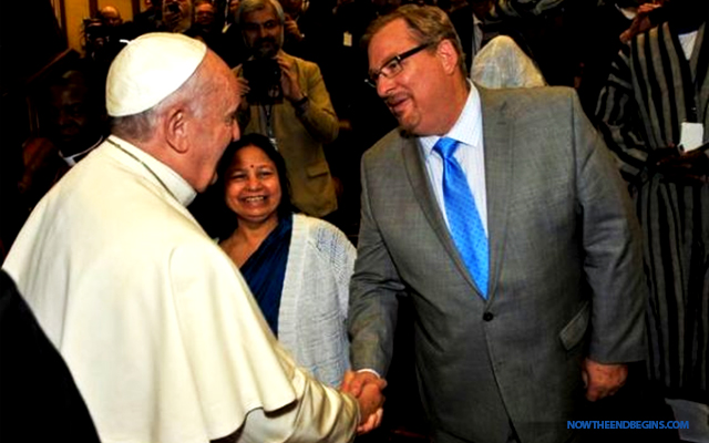 rick-warren-pope-francis-catholic-church-false-prophet-vatican-chrislam