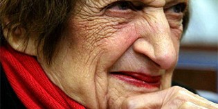 Helen Thomas: Jews ‘own the White House’ Helen Thomas: Jews ‘own the White House’