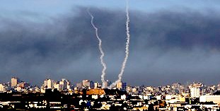Palestinian Rocket Barrage Slams Southern Israel Palestinian Rocket Barrage Slams Southern Israel