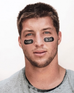 lens8423361_1260742936tim-tebow-john-3-16.jpg