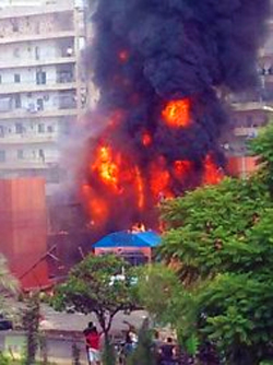 muslim-terrorists-set-german-embassy-in-sudan-on-fire-september-14-2012.jpg