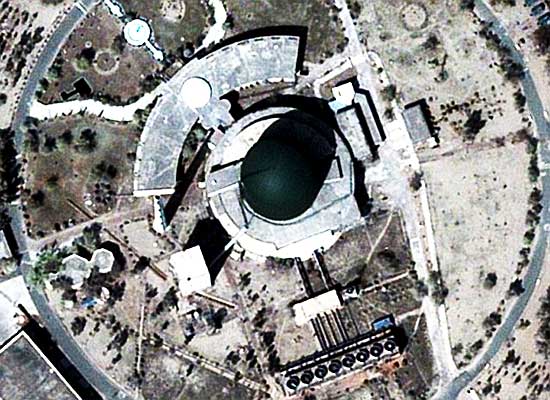 pakistan-nuclear-reactor-2011
