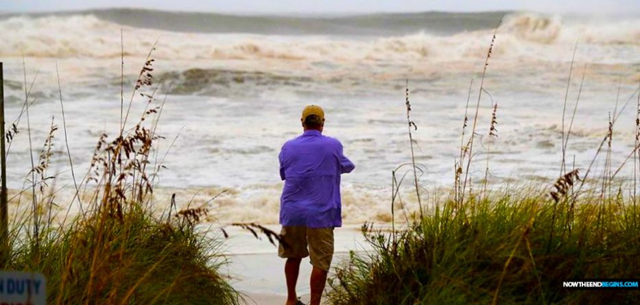 Hurricane Michael Hurricane-michael-100-year-storm-category-4-31-foot-waves-weather-channel-florida-panhandle-933x445