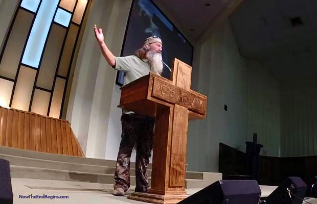 duck-dynasty-phil-robertson-preaches-sermon-against-homosexuality-sodomy-lgbt