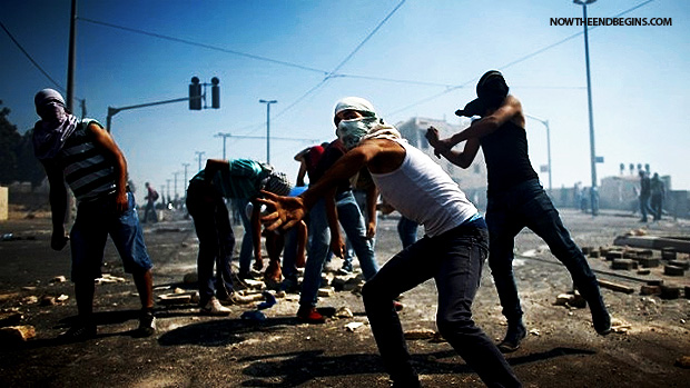 palestinian-protestors-temple-mount-jerusalem-israel-july-4-2014