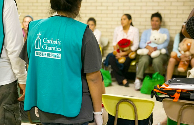 catholic-charities-rio-grande-undocumented-illegal-immigrants-numbers-swelling
