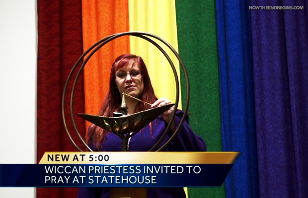 wiccan-high-priestess-deborah-maynard-delivers-prayer-iowa-house-of-representatives