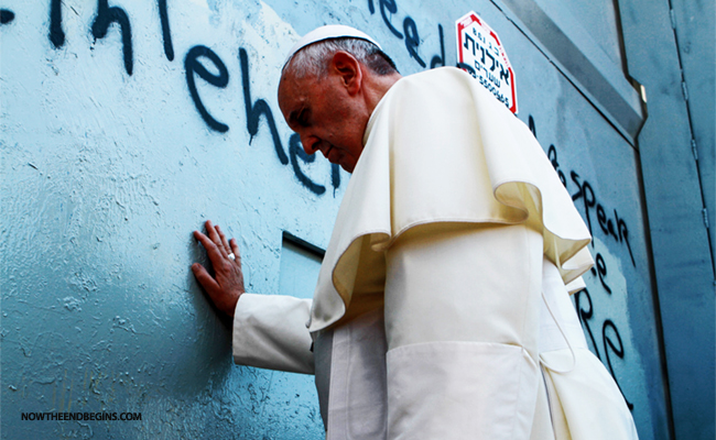 pope-francis-signs-treaty-from-vatican-recognizing-state-of-palestine-israel-disappointed-may-13-2015-end-times-prophecy-catholic-church