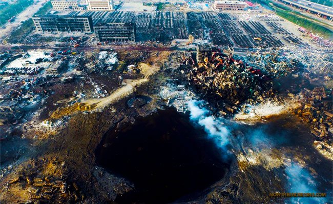 china-rocked-by-huge-mushroom-cloud-explosions-tianjin-chinese-attacked-by-united-states-over-devalued-yuan-01