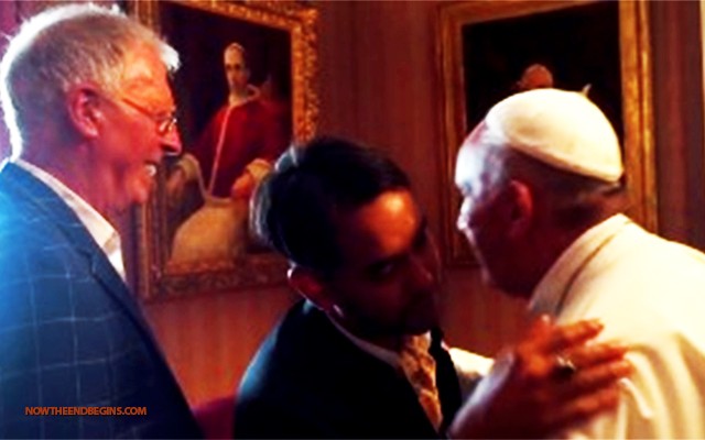 pope-francis-held-secret-meetings-with-same-sex-couples-in-united-states