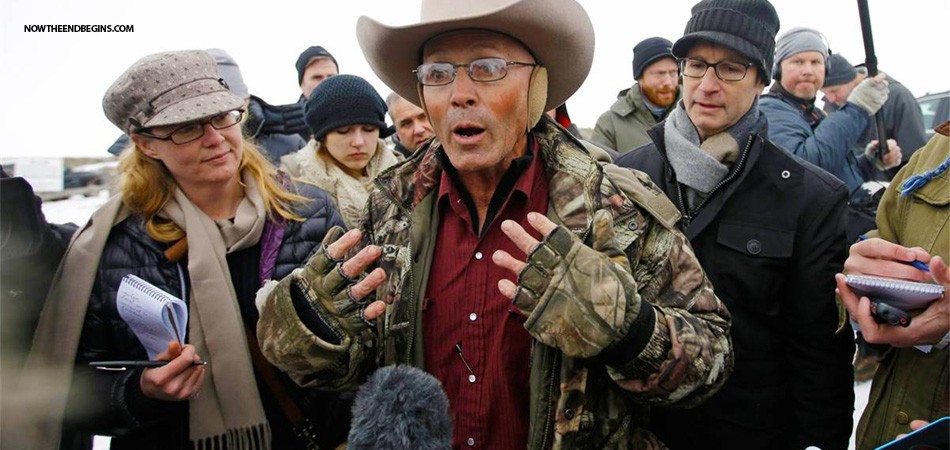 lavoy-finicum-shot-dead-by-fbi-obama-stormtroopers