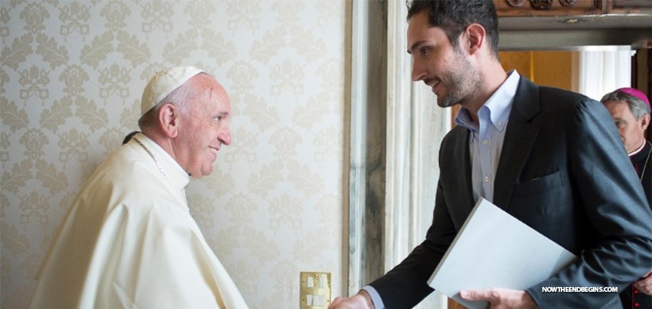 pope-francis-met-with-instagram-ceo-founder-kevin-systrom-secret-meeting-at-vatican-power-of-images