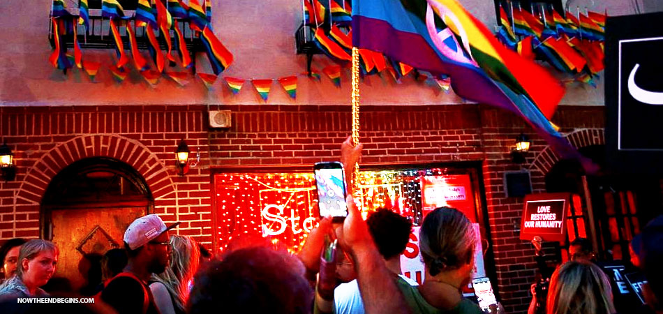 barack-obama-declares-stonewall-bar-americas-first-national-monument-to-sodomy-lgbt