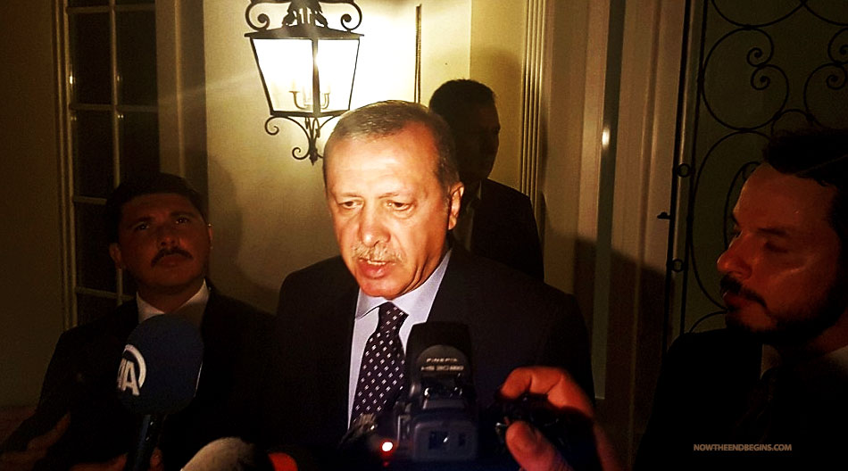 erdogan-turkey-appears-at-airport-as-coup-battle-rages-on-nteb