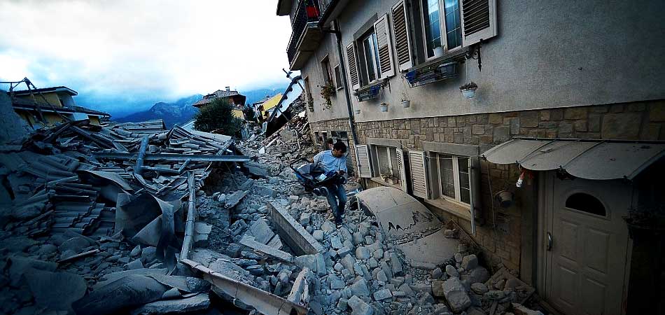 6-2-magnitude-earthquake-flattens-4-towns-central-italy-august-24-2016