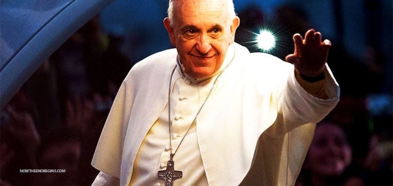 Pope Exost Pope Francis Says That 'Muslim Terrorism Does Not Exist' But Asserts ...