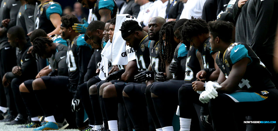 jacksonville-jaguars-apologize-for-kneeling-london-nteb