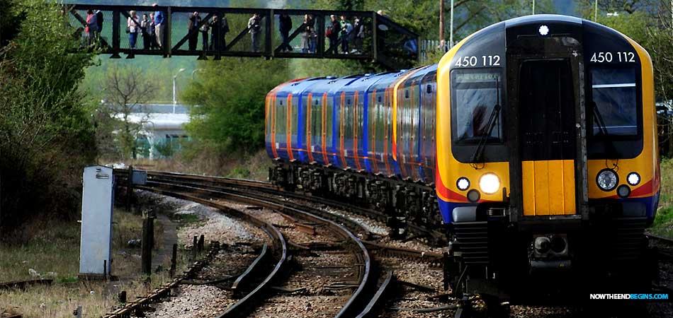 street-preacher-causes-panic-london-train