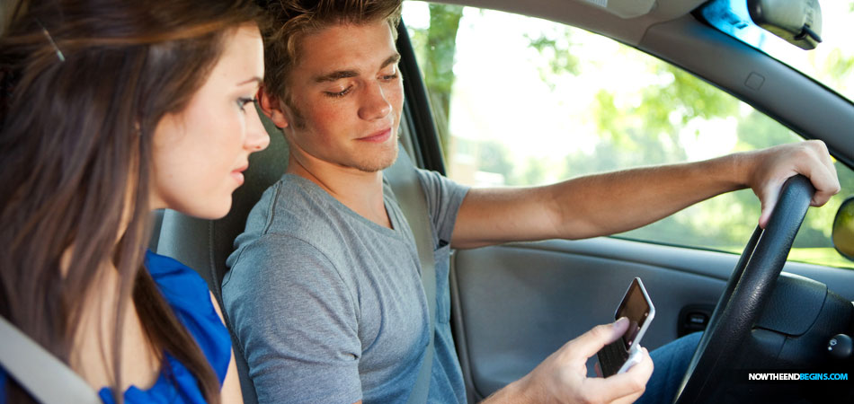 distracted-driving-teen-epidemic-ban-texting-cell-phones-cars-david-hogg-second-amendment-never-again