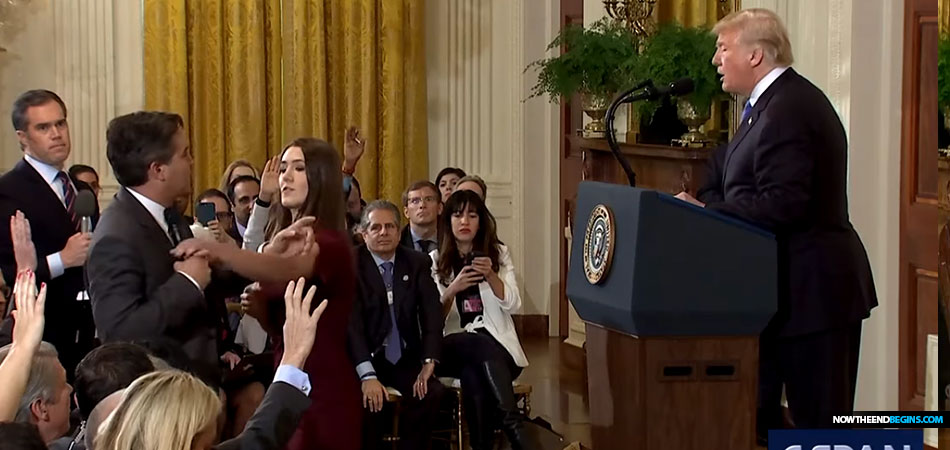 jim-acosta-fake-news-cnn-battles-president-trump-grabs-mic