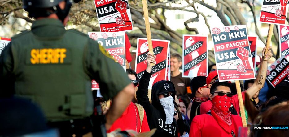 antifa-thugs-attack-marine-reservists-we-the-people-rally-philadelphia-hate-groups