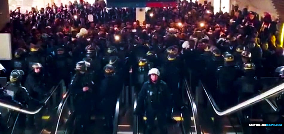 Video showed hundreds of illegal Muslim migrants storming a French airport and occupying an entire terminal Sunday, demanding to meet with the country’s prime minister.
