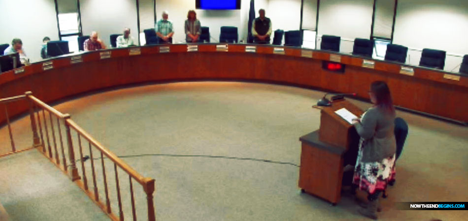 Alaska Government meeting opens with 'Hail Satan' prayer