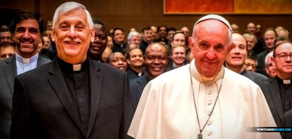Jesuit Superior General Father Arturo Sosa Abascal: “No country has a right to turn away migrants”