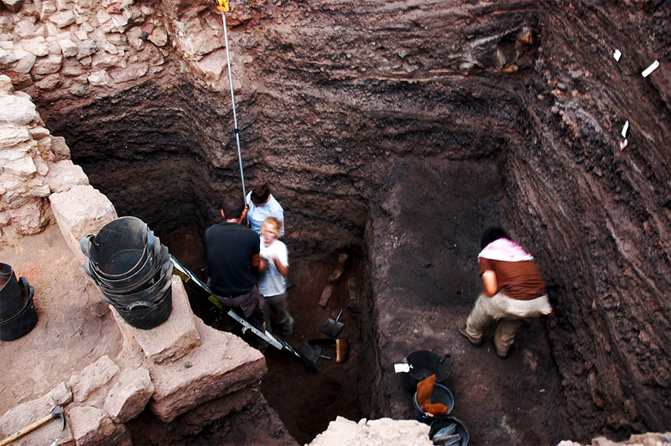 Collecting slag and charcoal samples from ‘Slaves’ Hill,’ Timna Valley, Israel.