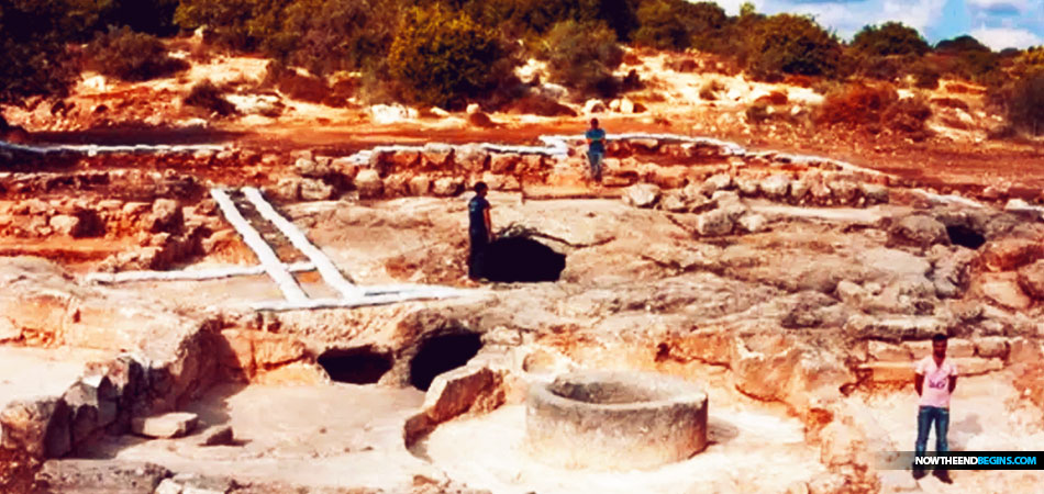 Biblical Archaeologists Discover Table On Which Ark Of The Covenant Once Sat