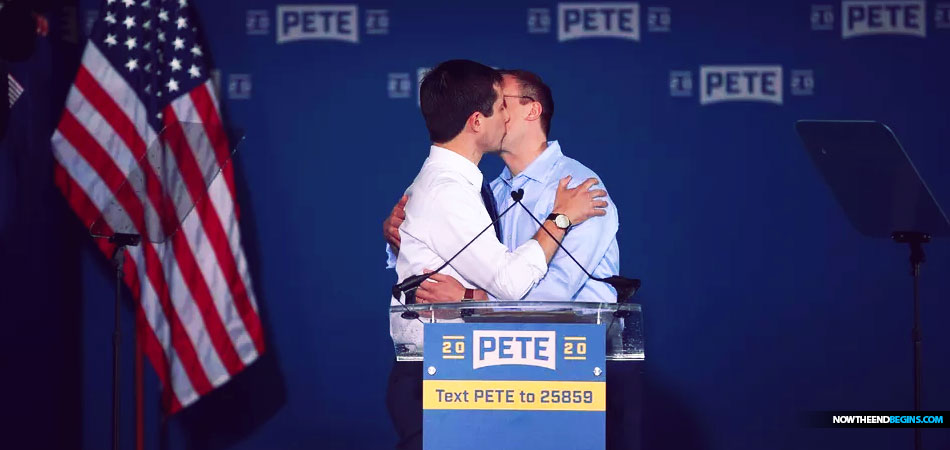 Mayor Pete Buttigieg Shares Historic Kiss With Husband at Campaign Rally