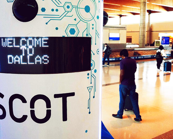 dallas-texas-airport-testing-7-foot-tall-SCOT-robot-Security-Control-Observation-Towers
