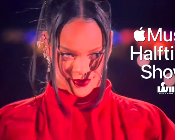 rihanna-super-bowl-halftime-show-satan-bitch-better-have-my-money-america-repent