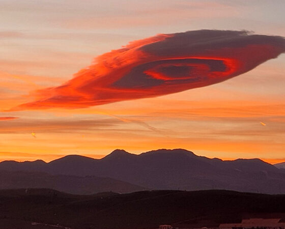 stange-ufo-cloud-hovered-over-turkey-days-before-massive-earthquake-syria-haarp-weather-manipulation