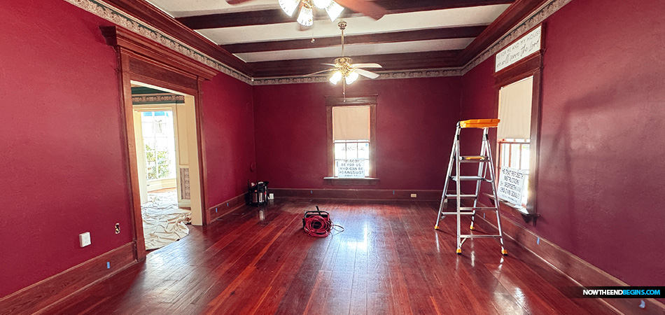 Praise The Lord, He Has Provided A Brand-New Home For The NTEB Bookstore In The Beautiful And Historic Downtown Of Palatka Here In Florida