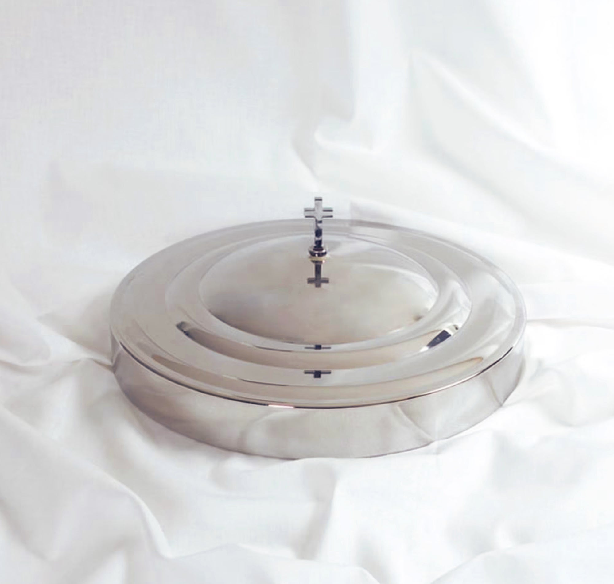 The RemembranceWare: Communion Tray Cover In Brass Or Silver Finish - Image 3
