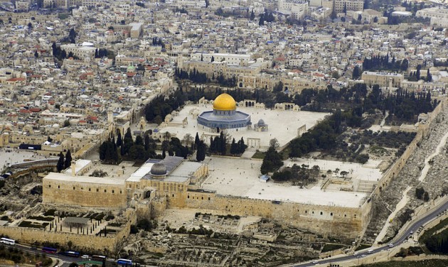 east-jerusalem-temple-mount-israel-palestine-abbas-netanyahu-dome-rock-muslims-peace-treaty-7-years-daniel