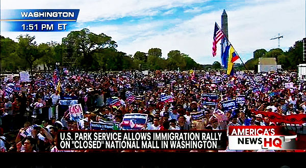 obama-opens-national-mall-to-illegal-immigrants-but-arrests-vets-at-war-memorials